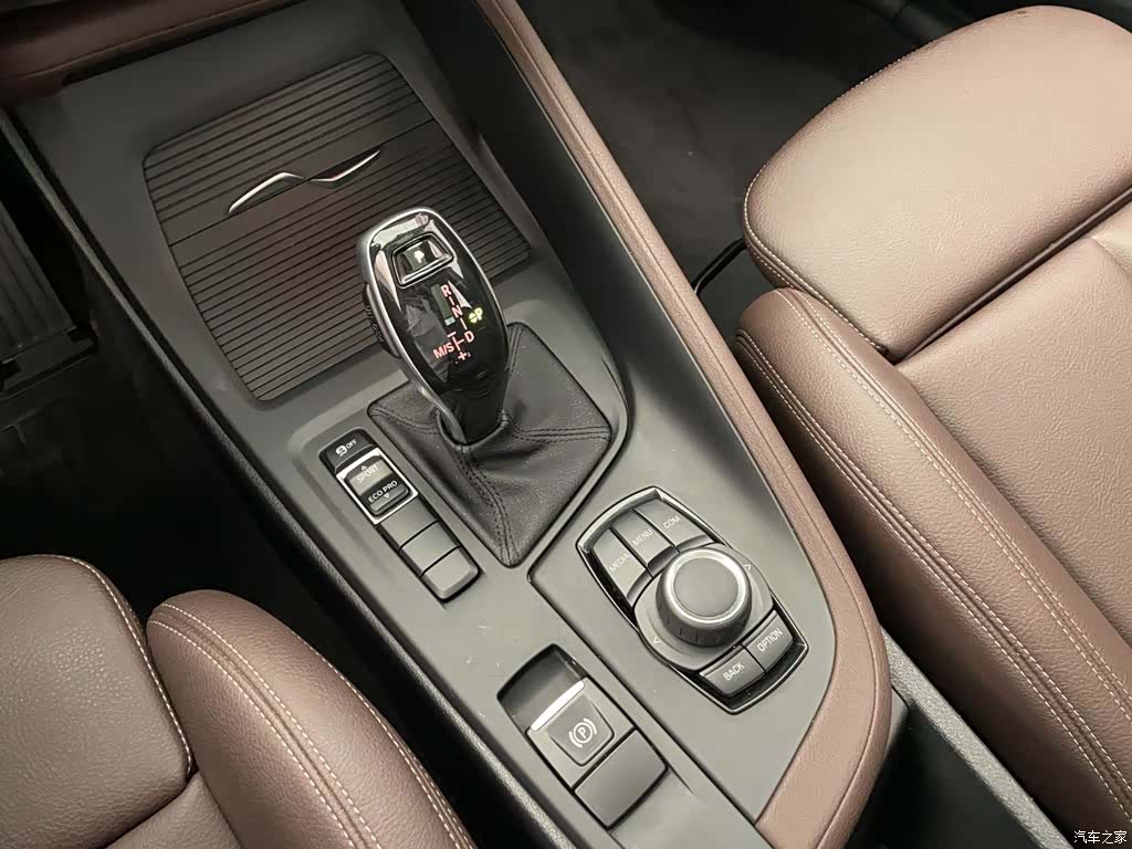 BMW X1, 2020 11