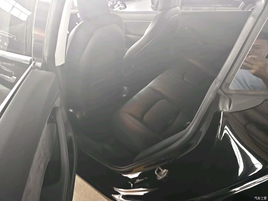 Tesla Model 3, 2019 все фото
