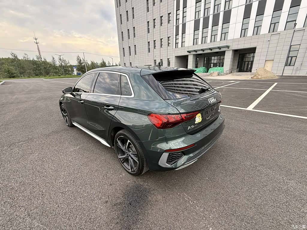 Audi A3, 2022 все фото