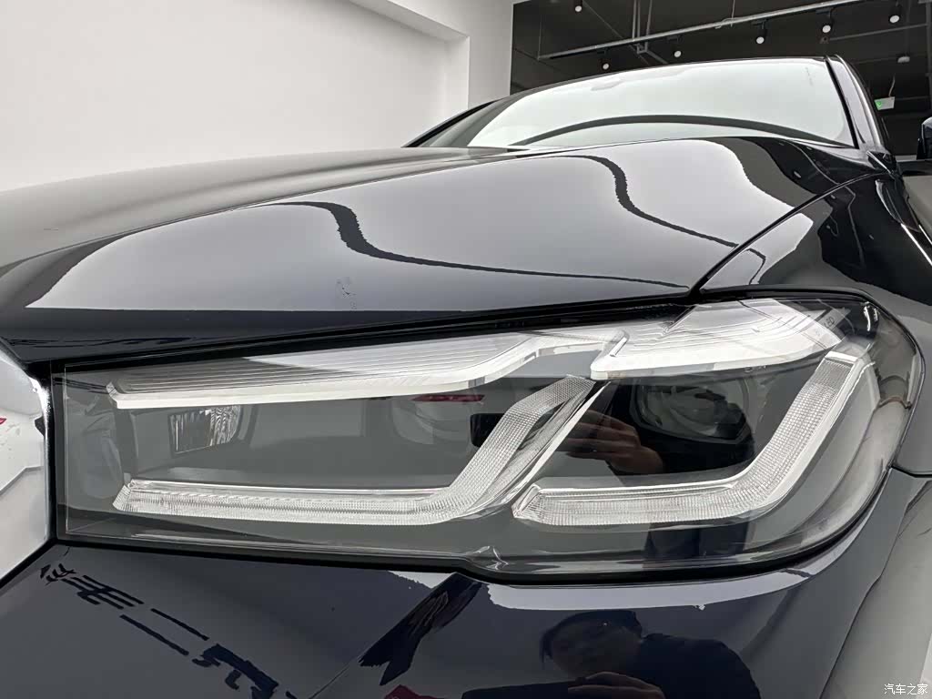 BMW 5 Series, 2022 26