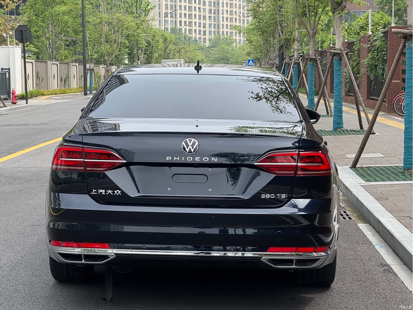 Volkswagen Phideon, 2022 4