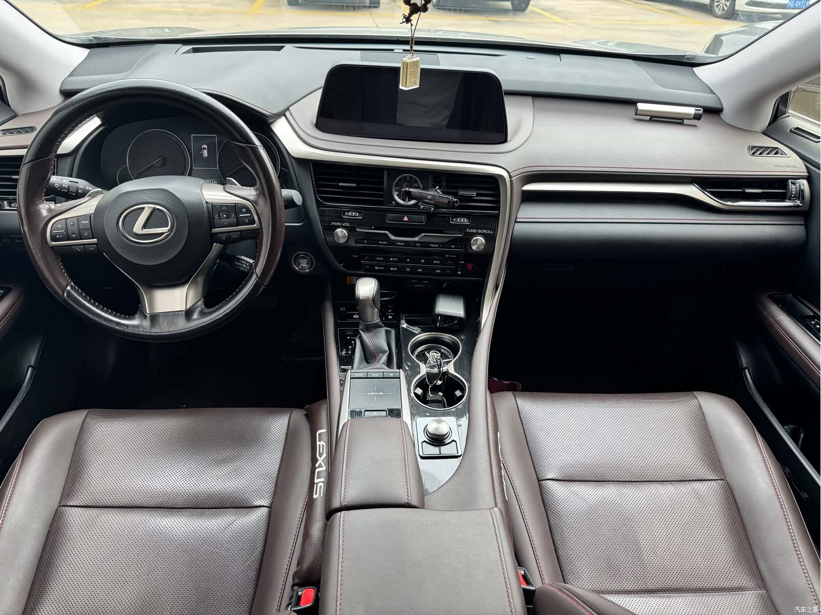 Lexus RX, 2022 10