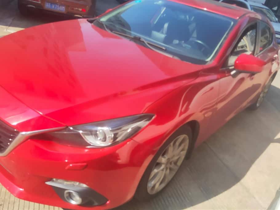 Mazda 3 Angkesaila