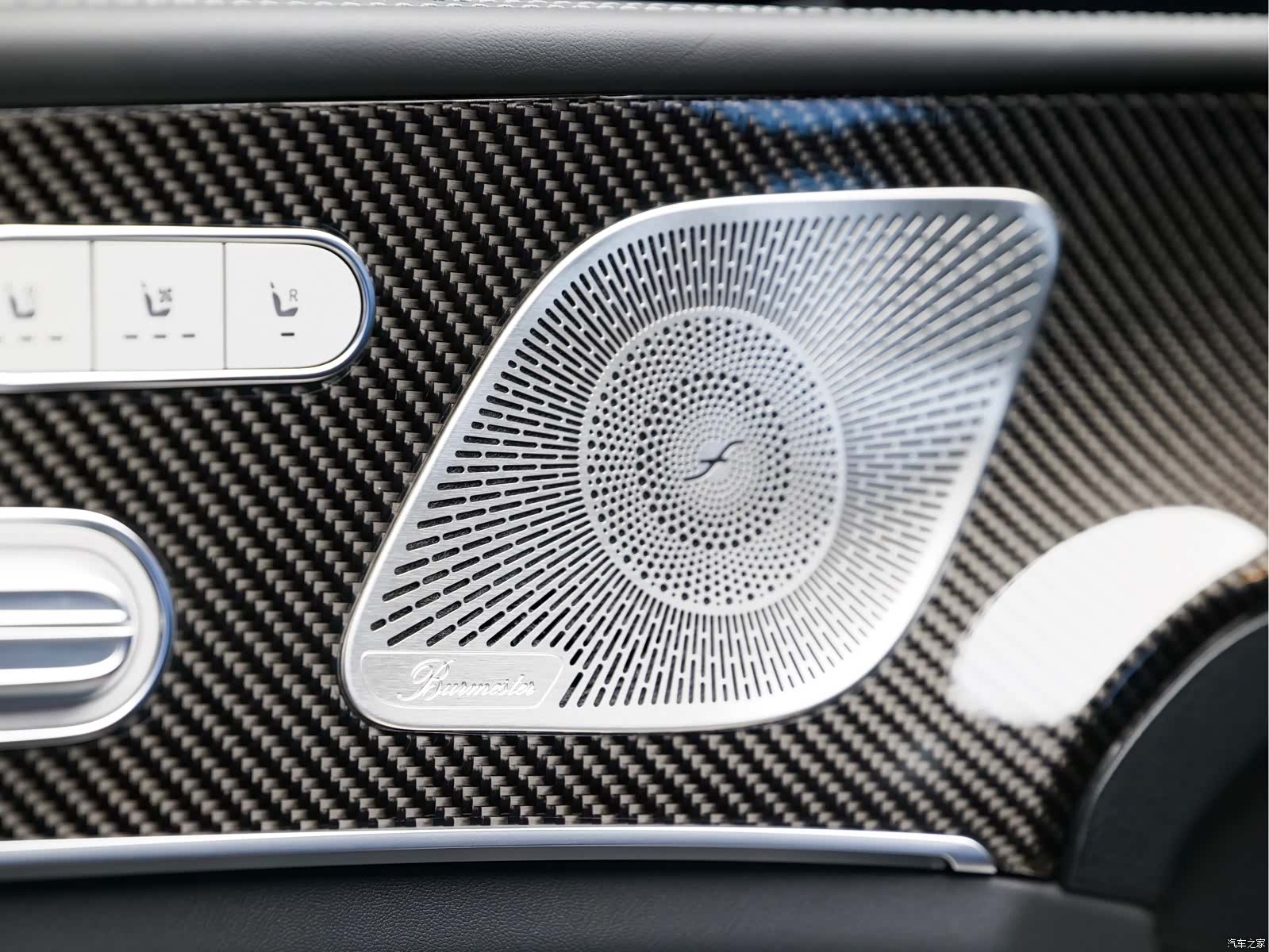 Mercedes-Benz GLS, 2026 14