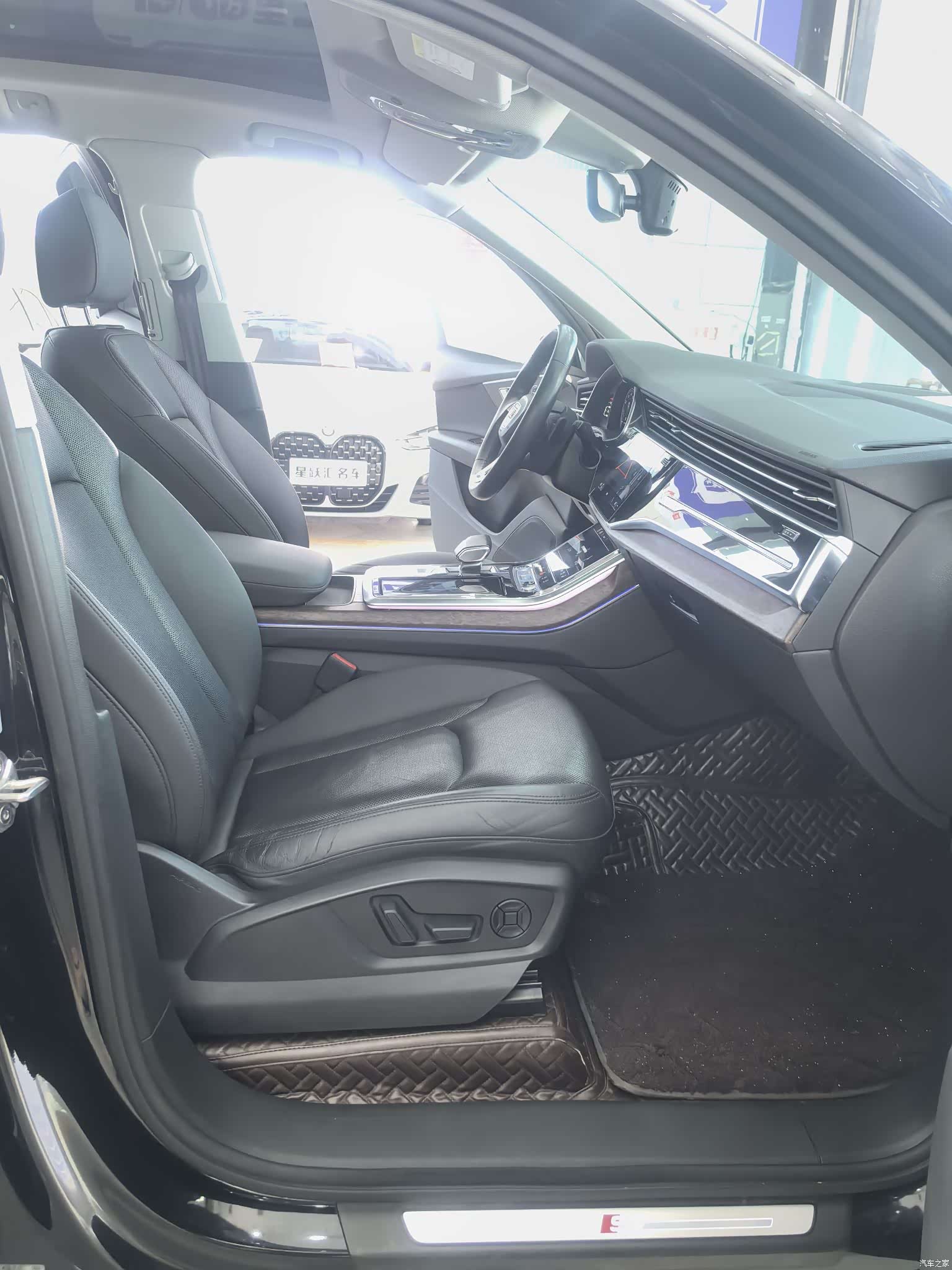Audi Q7, 2021 12