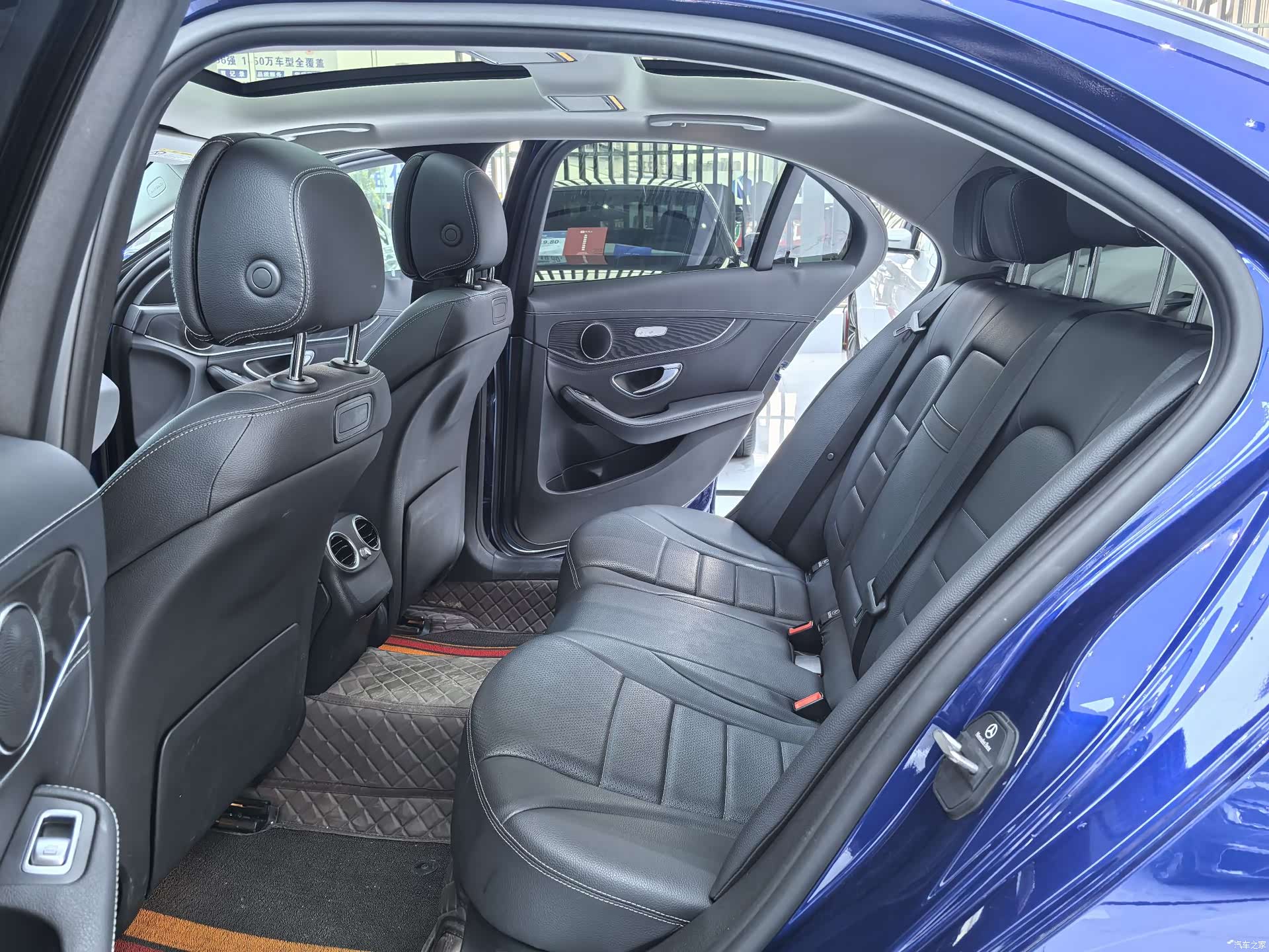 Mercedes-Benz C-Class, 2018 12
