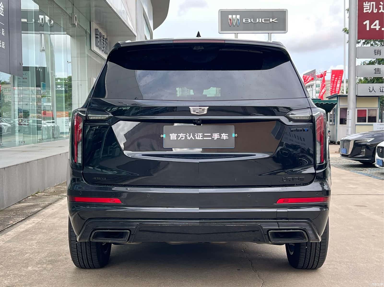 Cadillac XT6, 2026 все фото