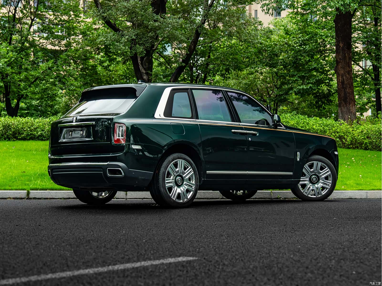 Rolls-Royce Cullinan, 2020 21