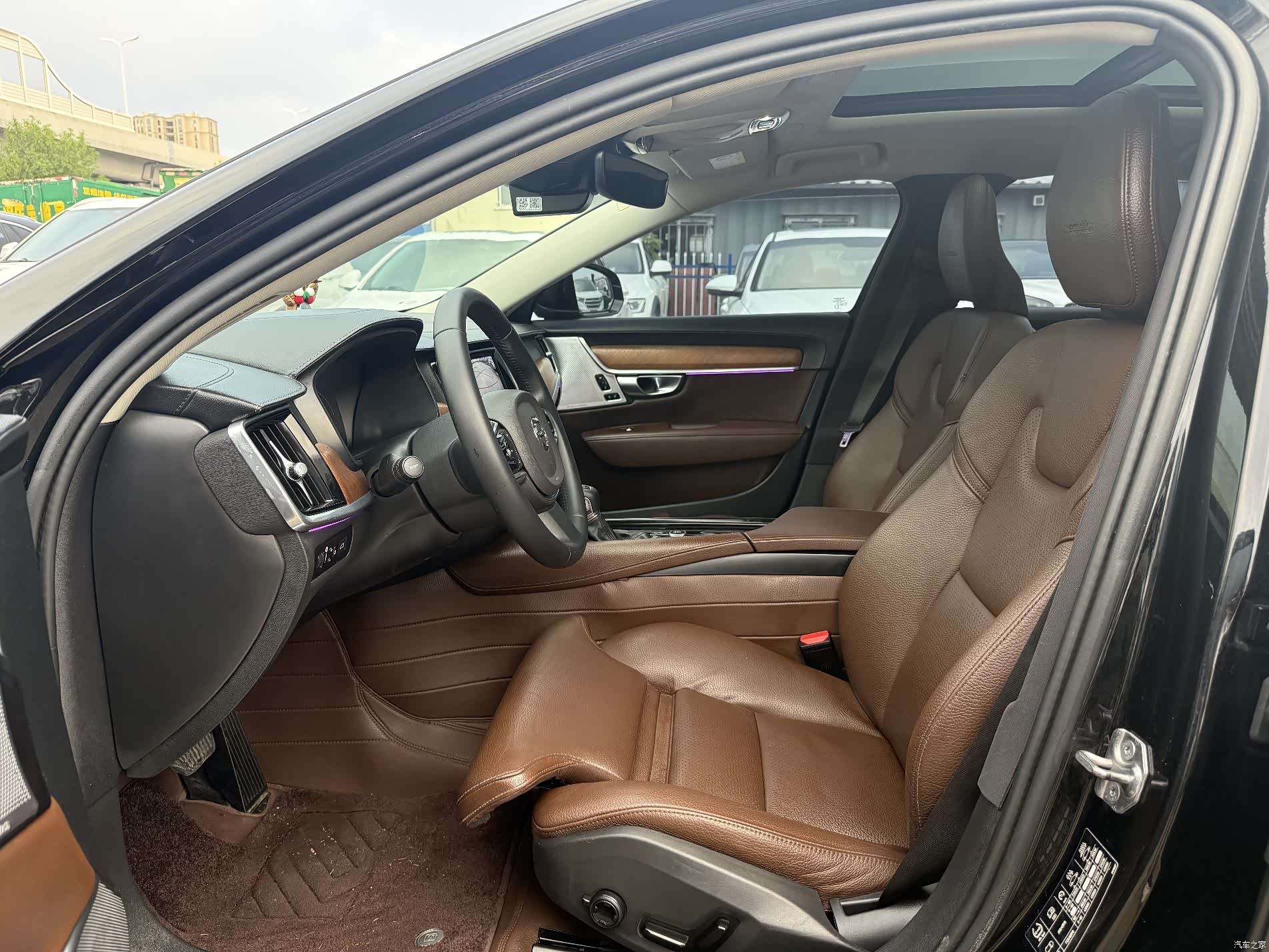 Volvo S90, 2019 4