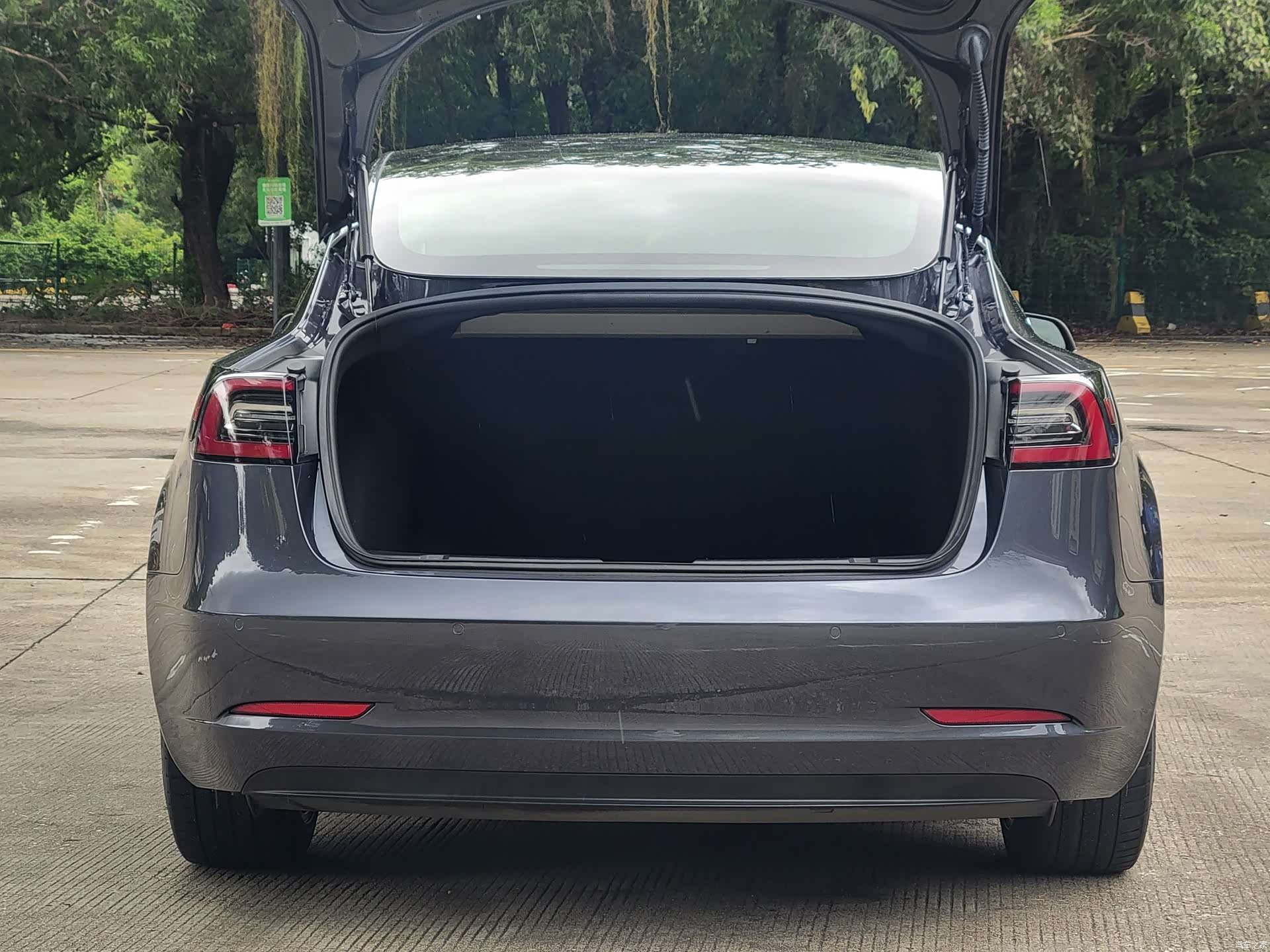 Tesla Model 3, 2020 18