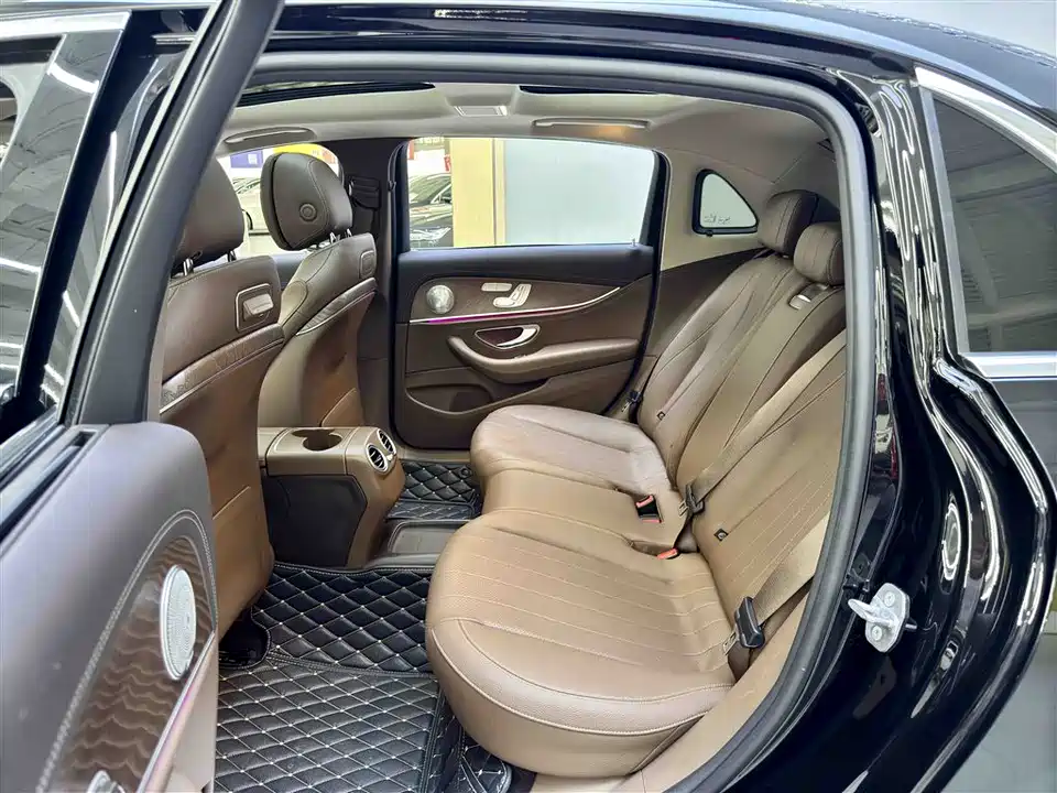 Mercedes-Benz E-class Mercedes-Benz E-class