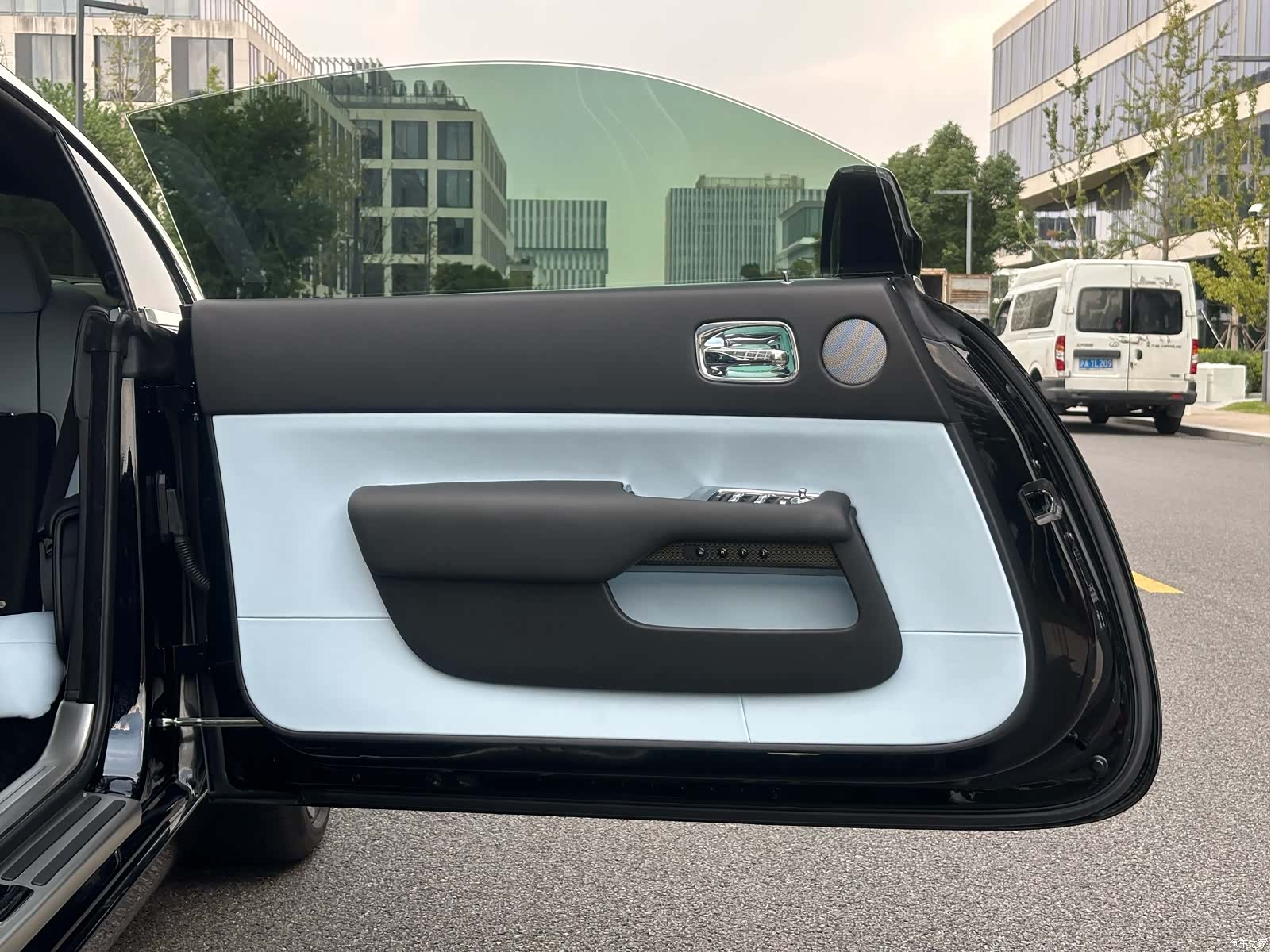 Rolls-Royce Wraith, 2021 27