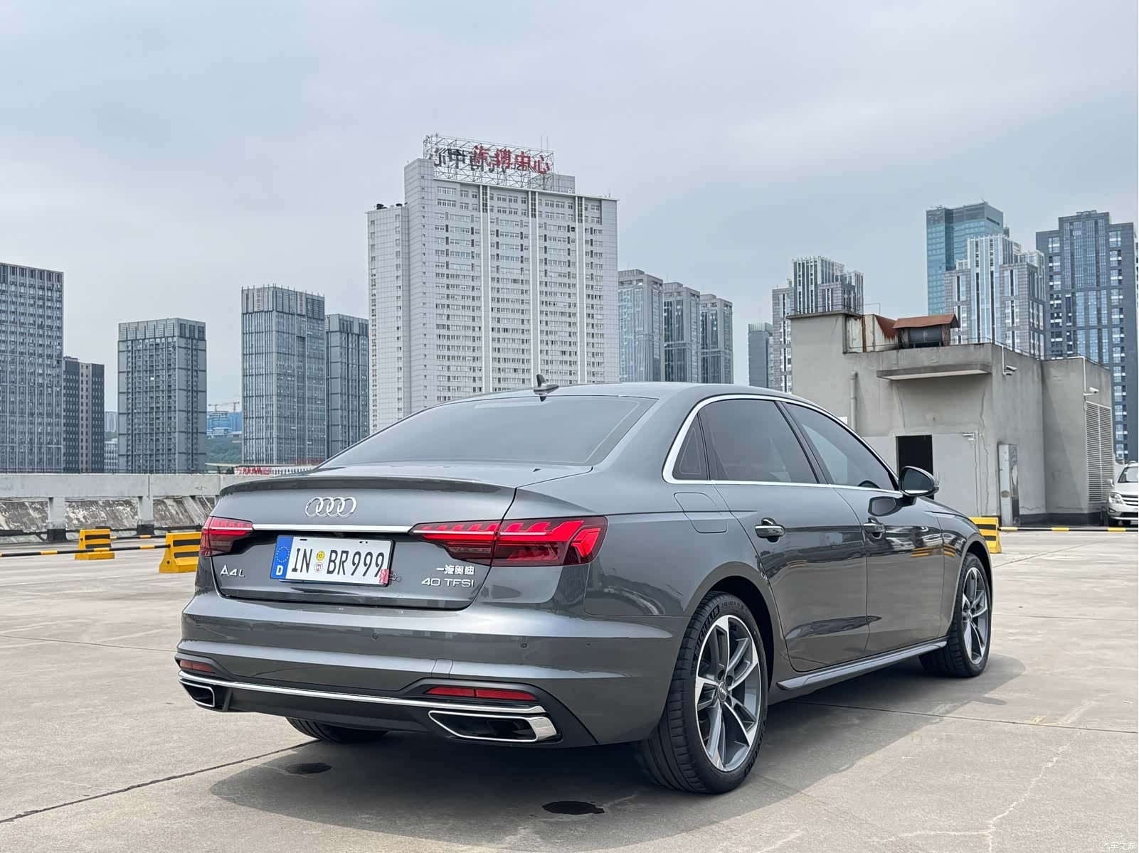 Audi A4L, 2021 16