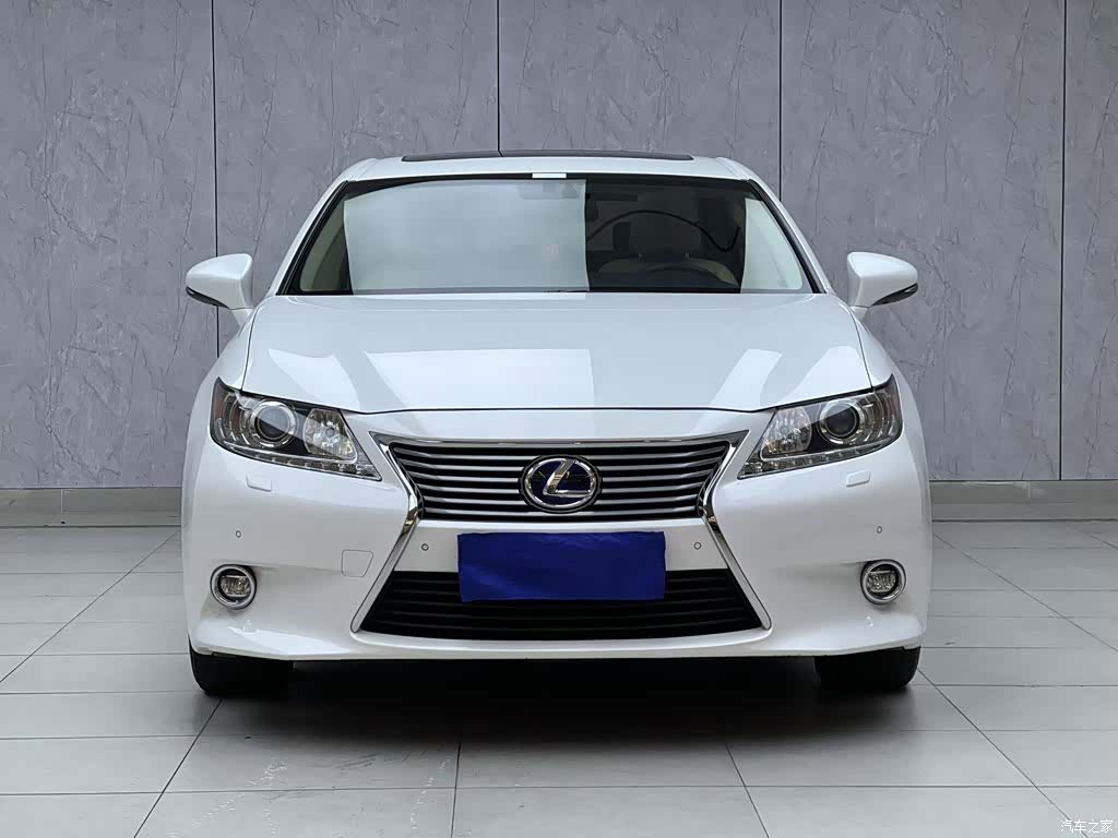 Lexus ES, 2014 2