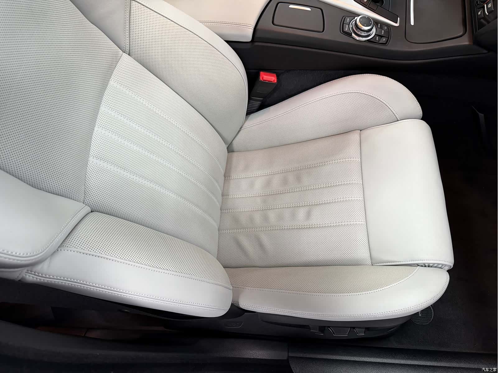 BMW M5, 2012 20