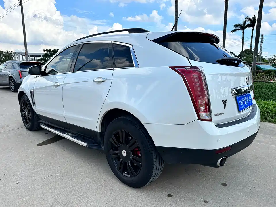 Cadillac SRX