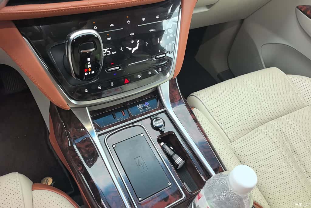Buick GL8, 2024 16