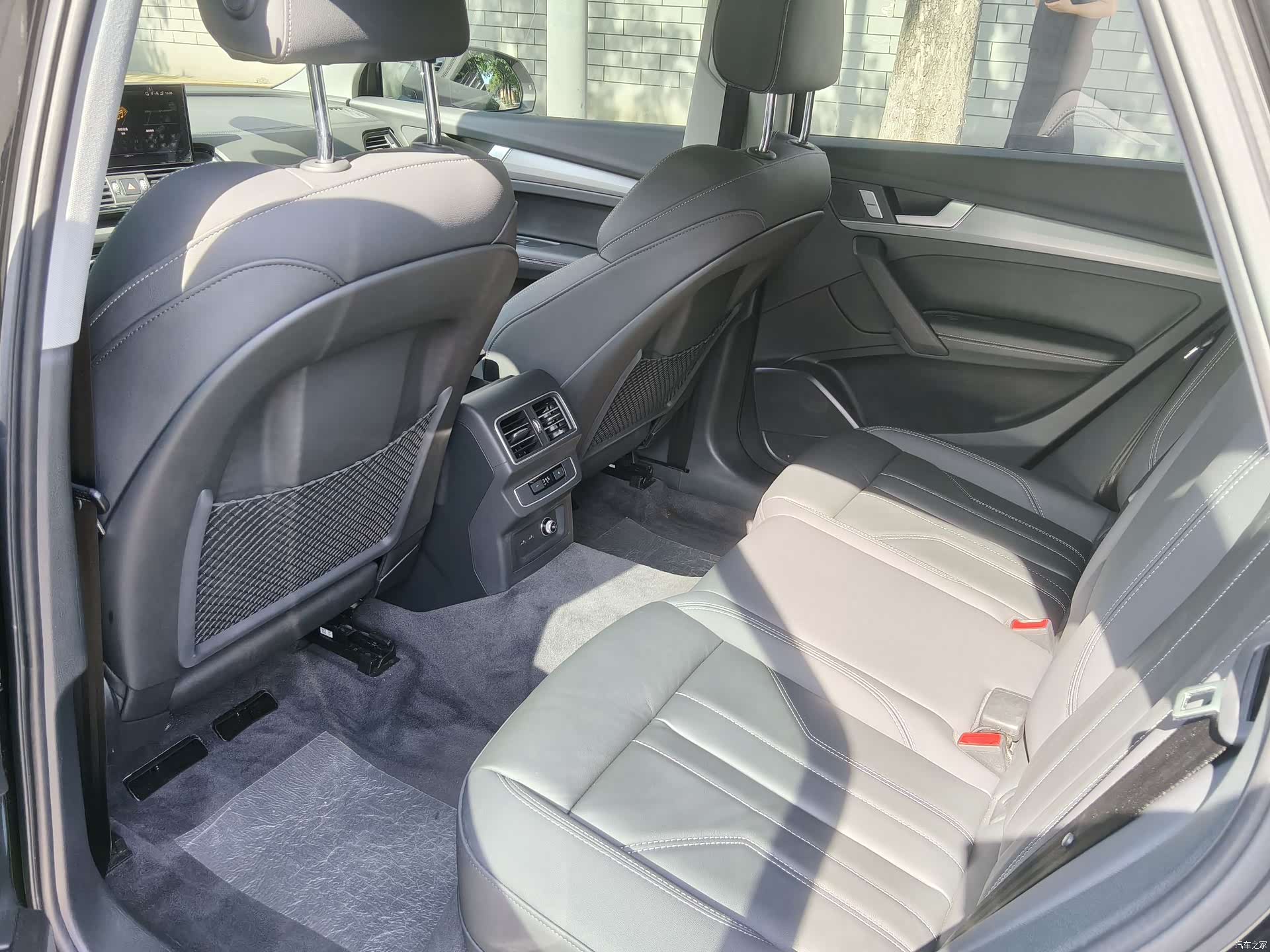 Audi Q5L, 2024 все фото