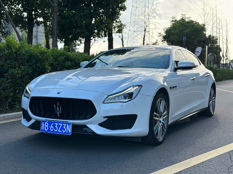Maserati President