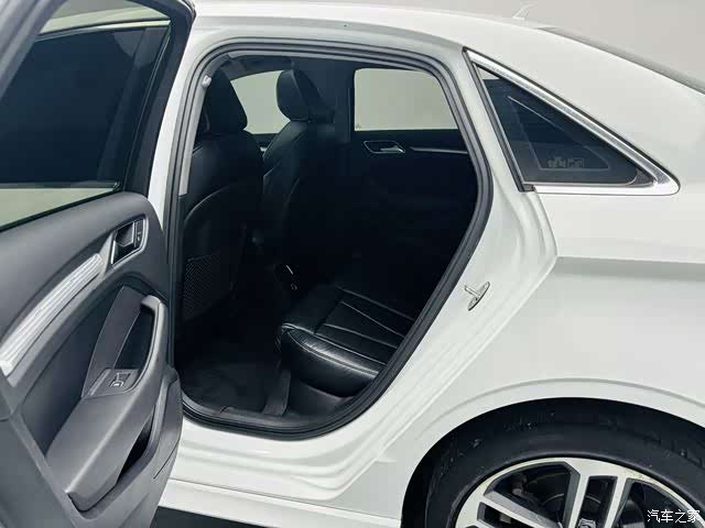 Audi A3, 2019 8