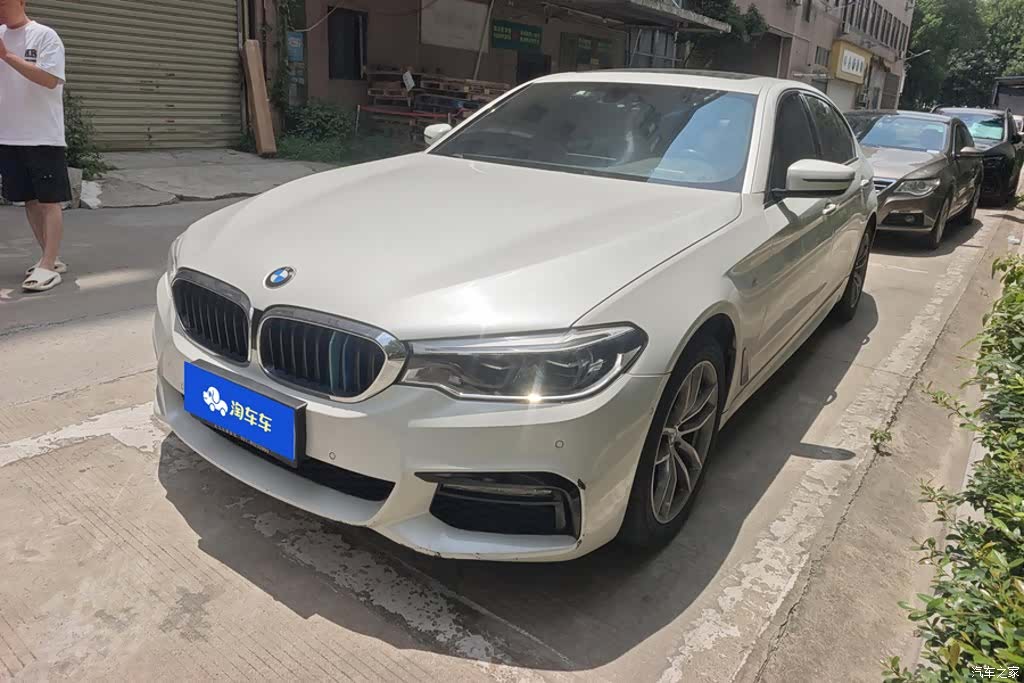 BMW 5 Series, 2018 1