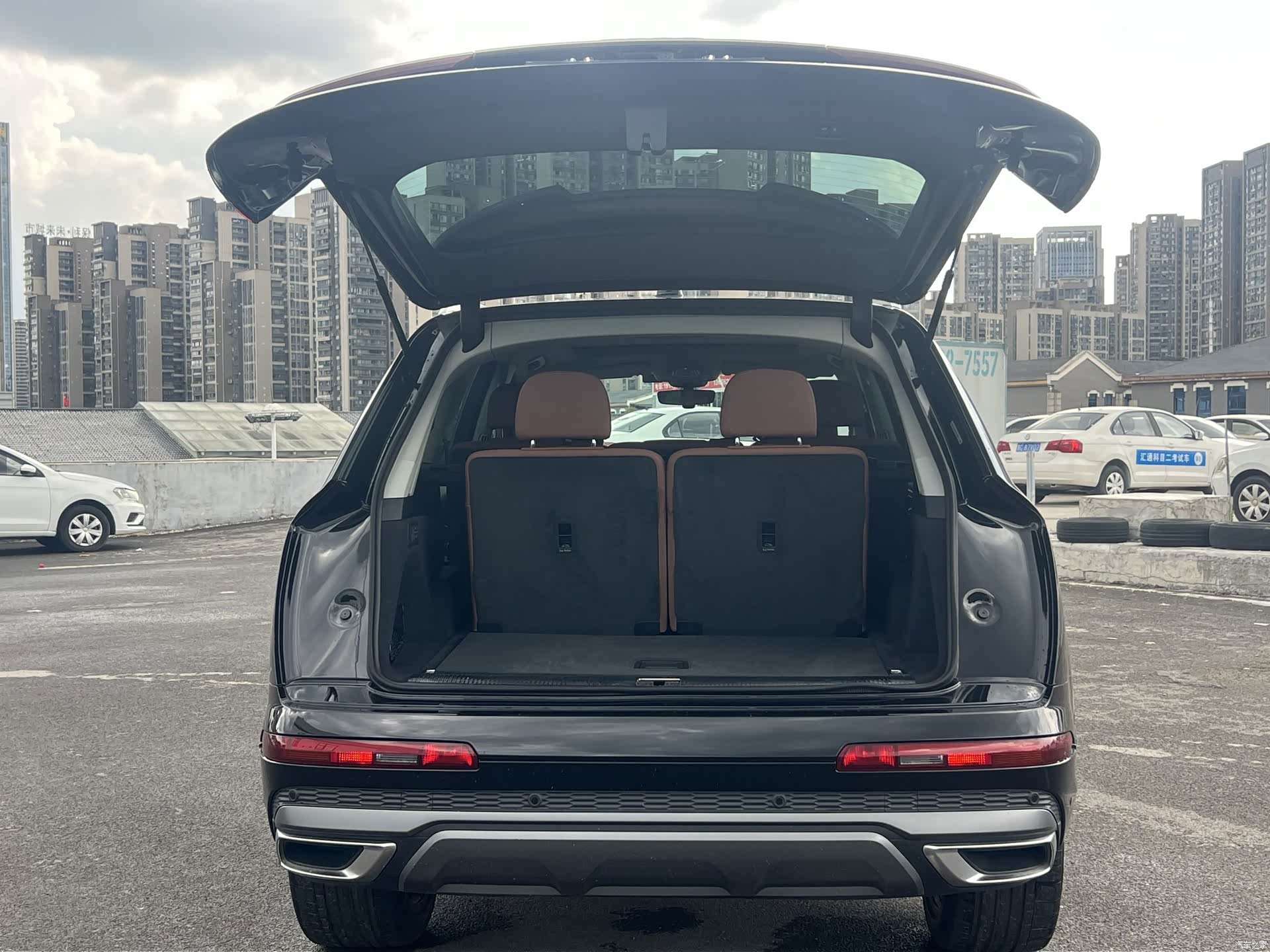 Audi Q7, 2023 12