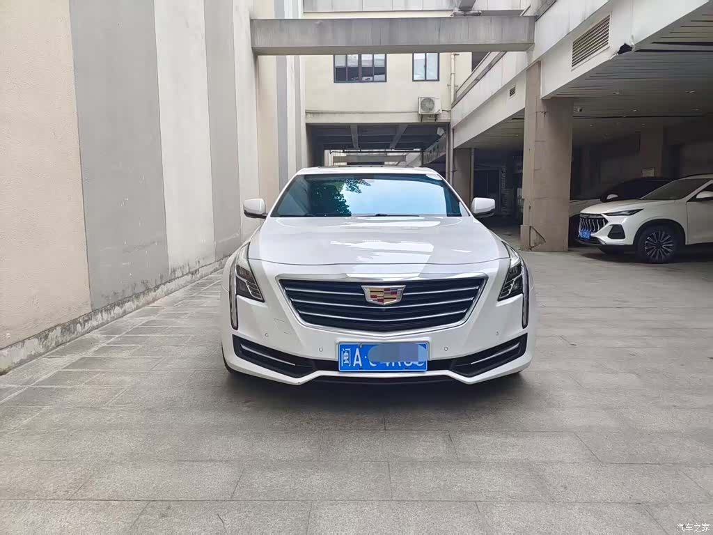 Cadillac CT6, 2018 2