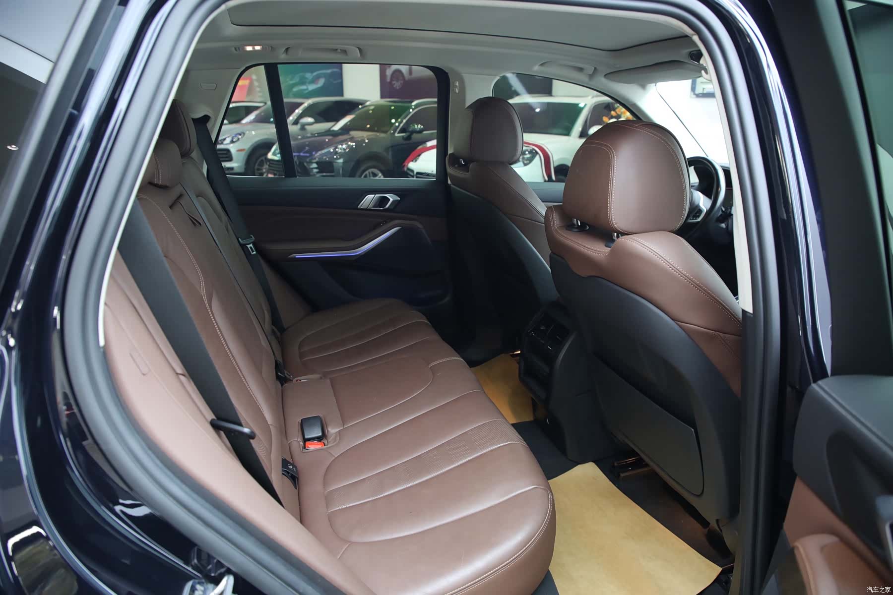 BMW X5, 2022 все фото