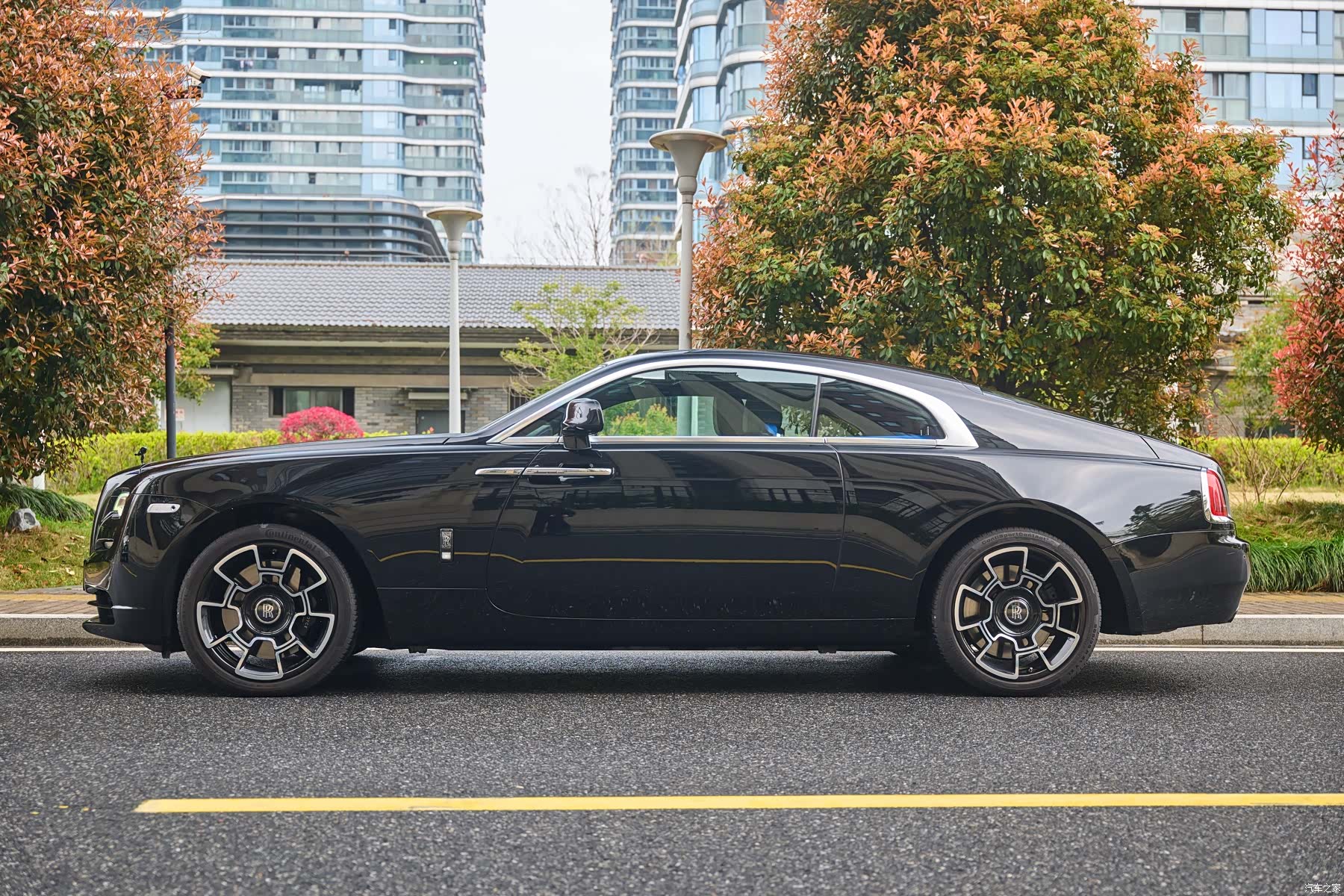Rolls-Royce Wraith, 2019 6