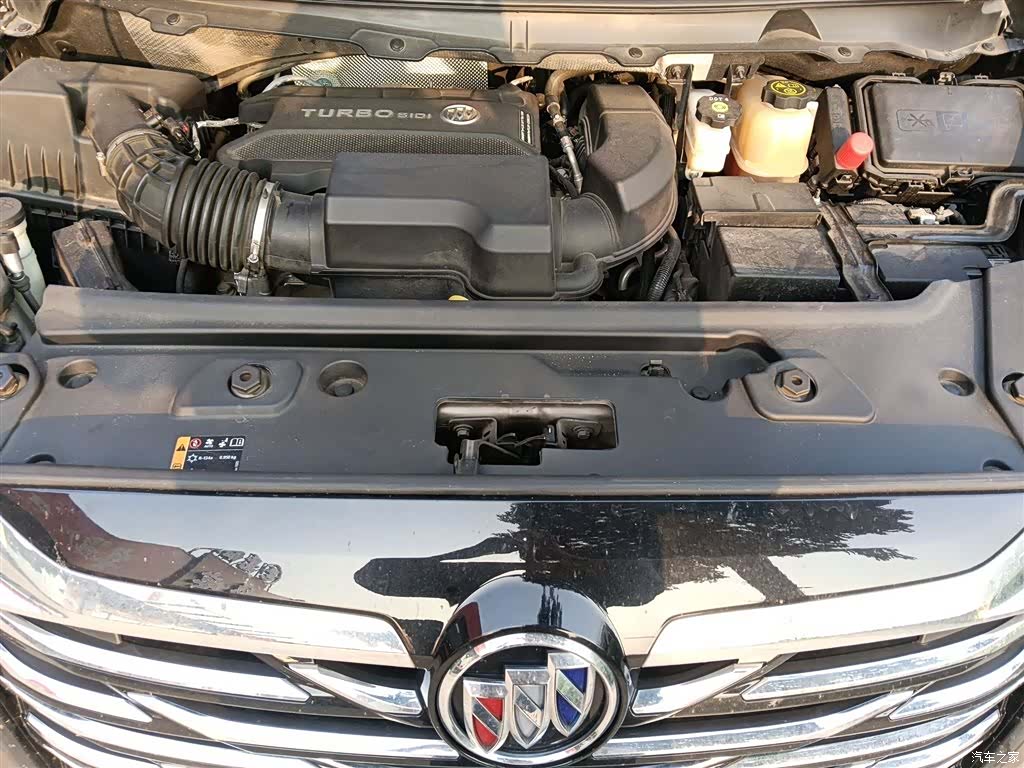 Buick GL8, 2023 11
