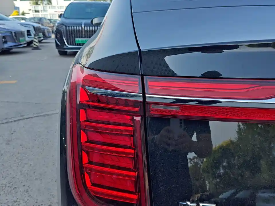 Hongqi H9