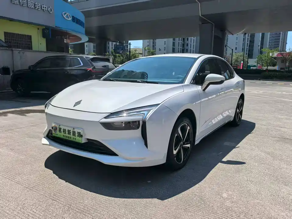 JMEV Yi JMEV Yi