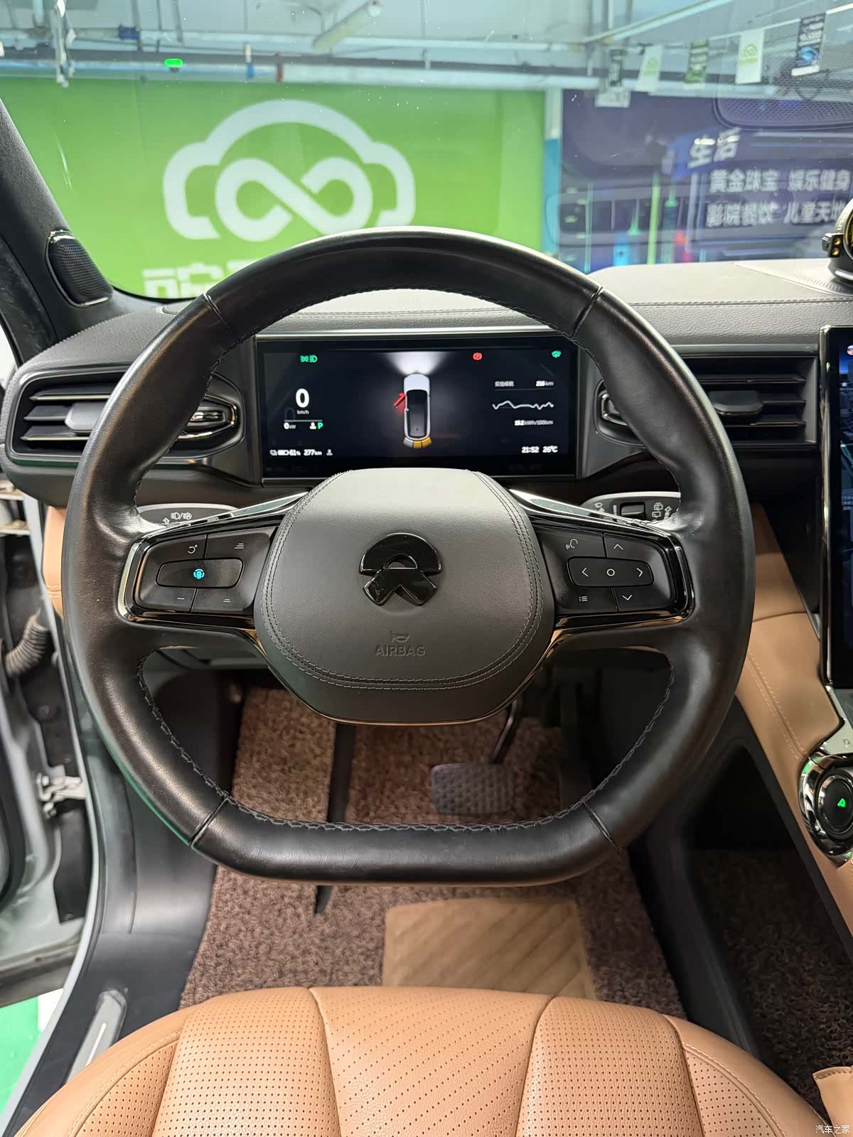 NIO ES8, 2021 11