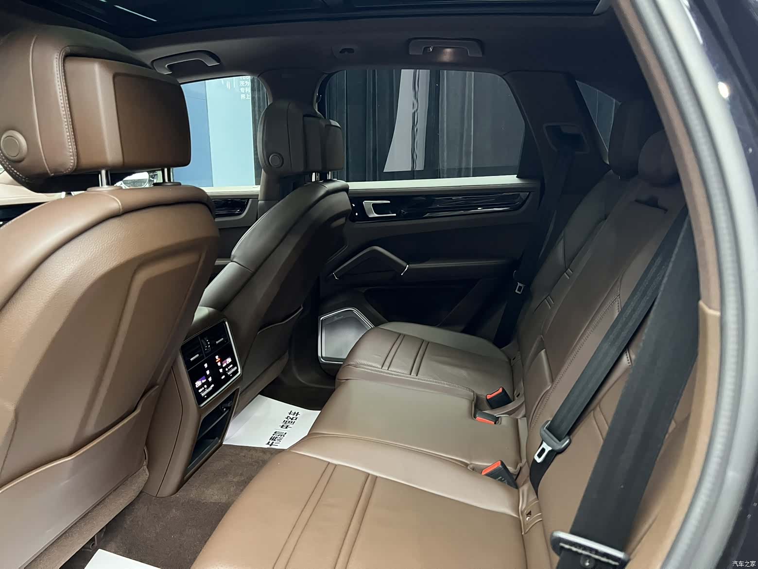 Porsche Cayenne, 2018 12