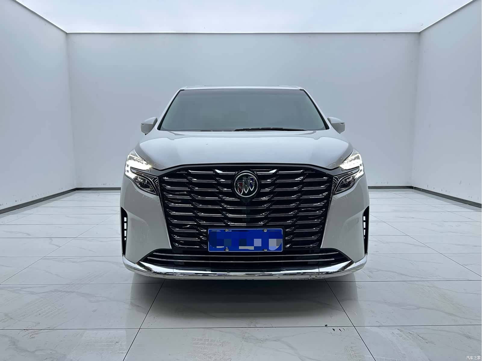 Buick GL8, 2022 2