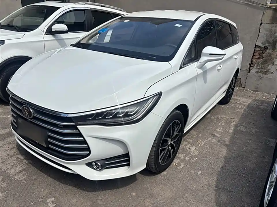 BYD Song MAX BYD Song MAX