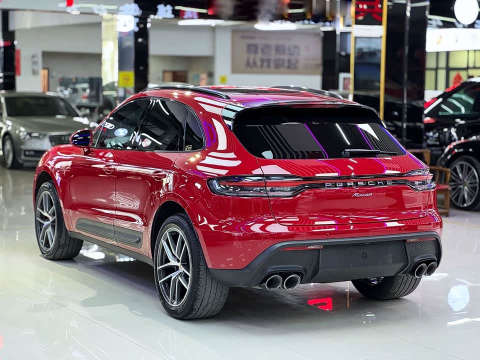 Porsche Macan