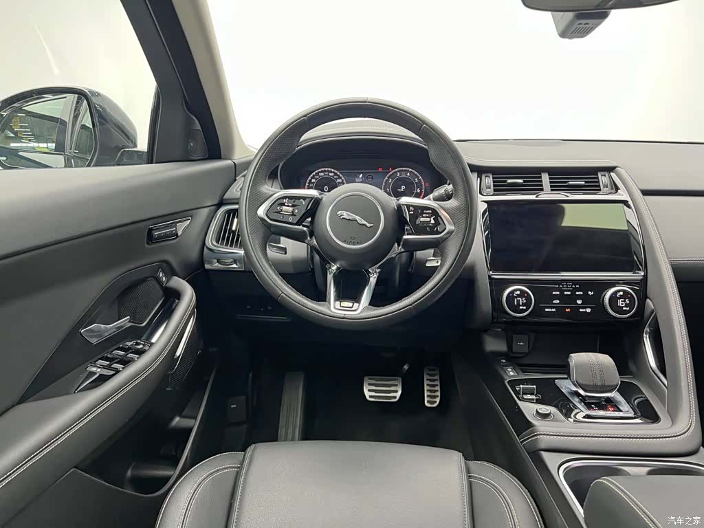 Land Rover E-PACE, 2024 18
