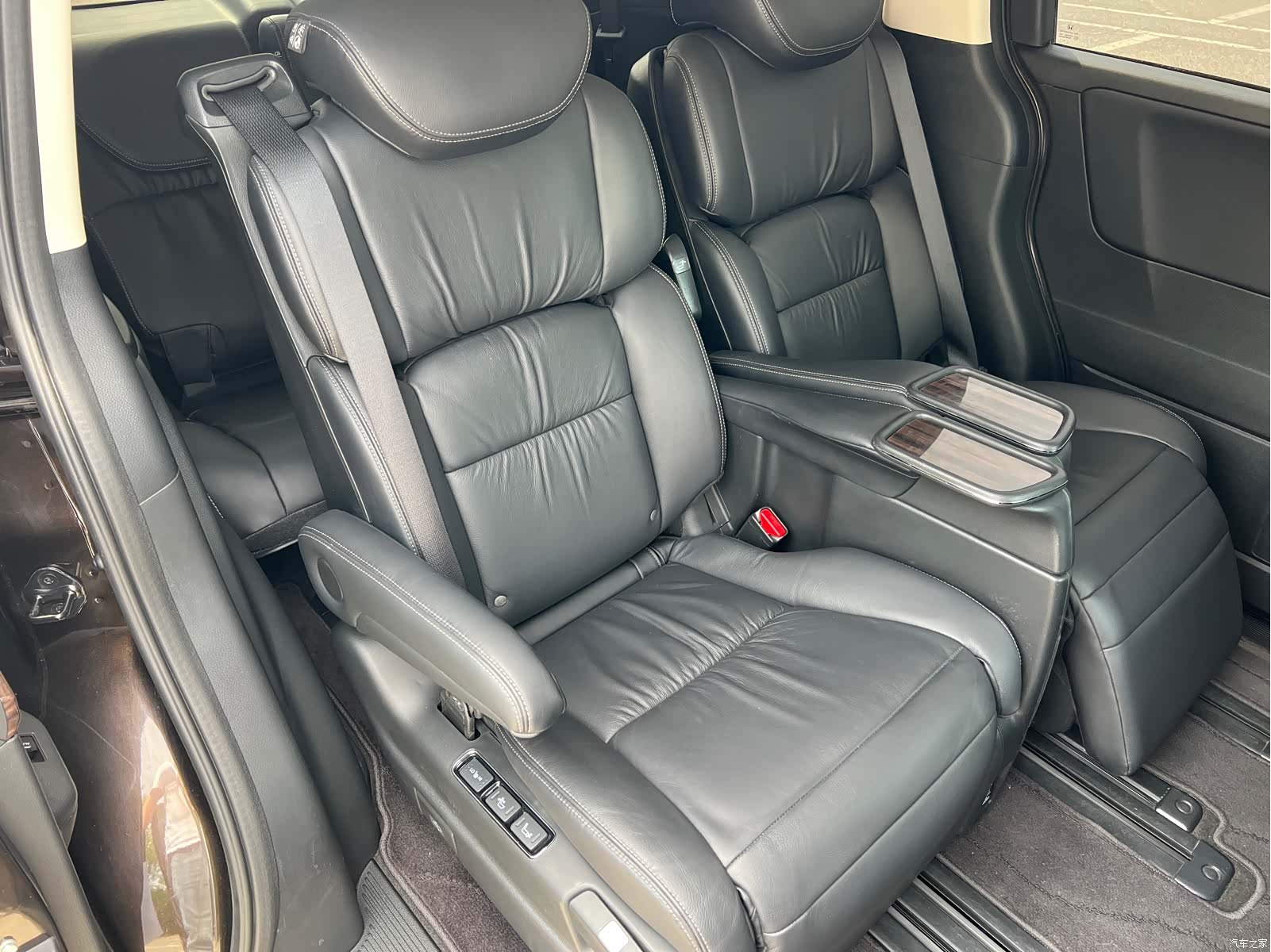 Honda Elysion, 2019 16