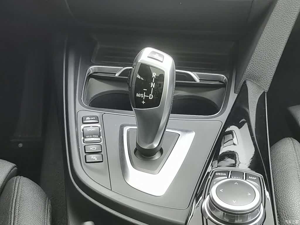 BMW 3 Series, 2019 13