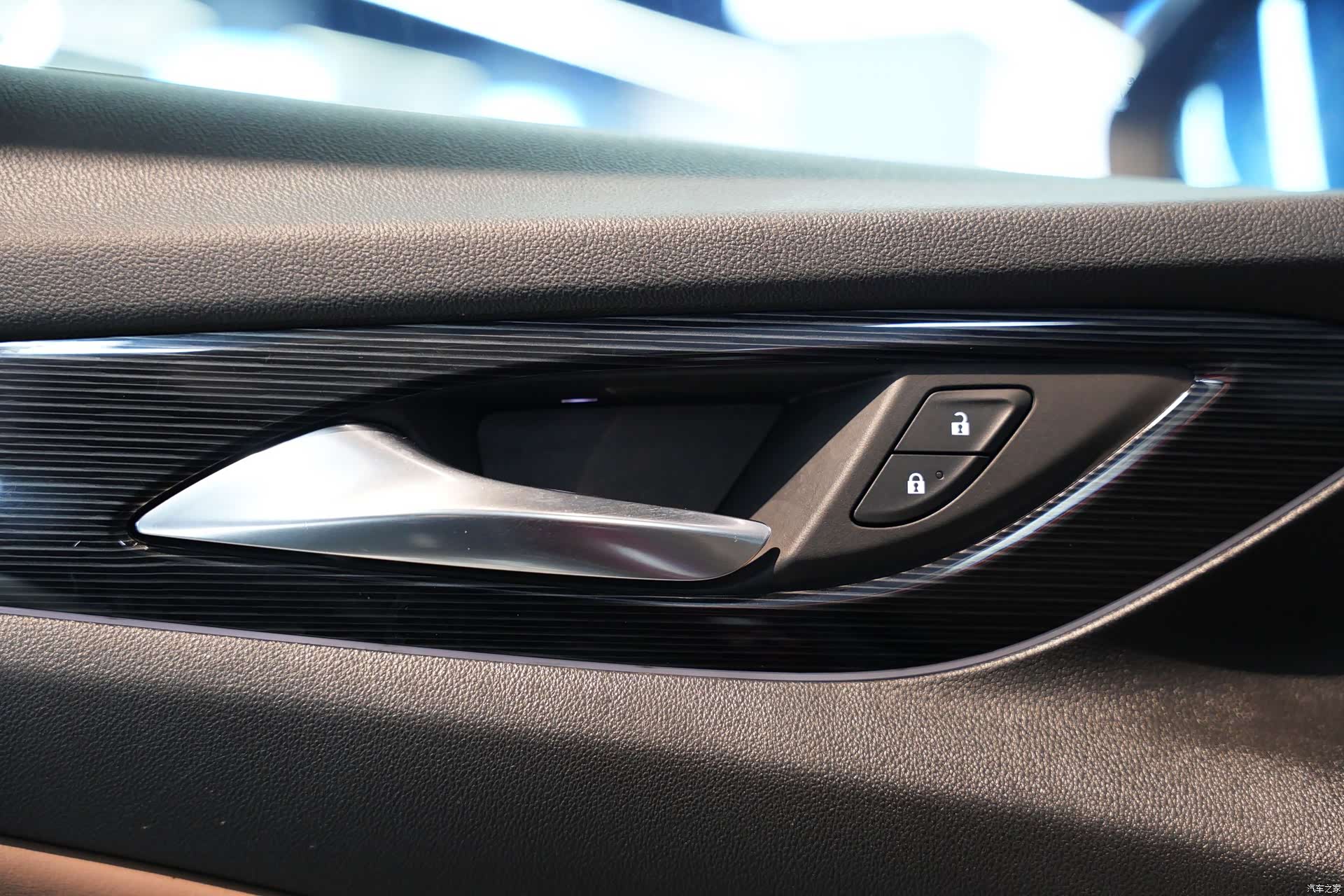 Buick Regal, 2019 10