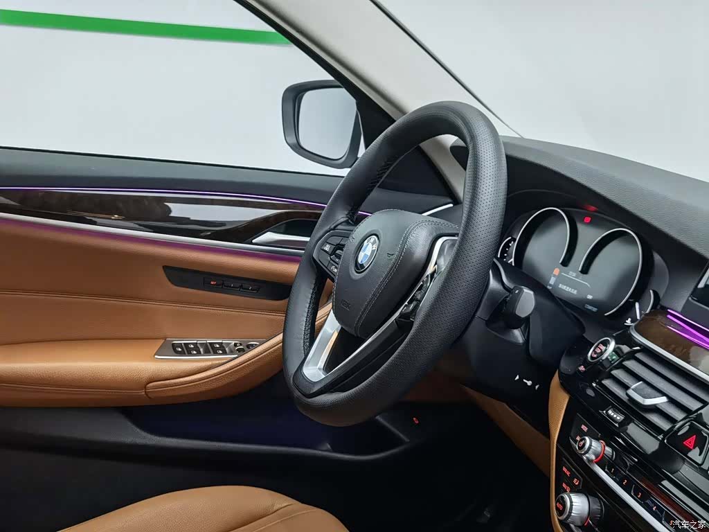 BMW 5 Series, 2018 22