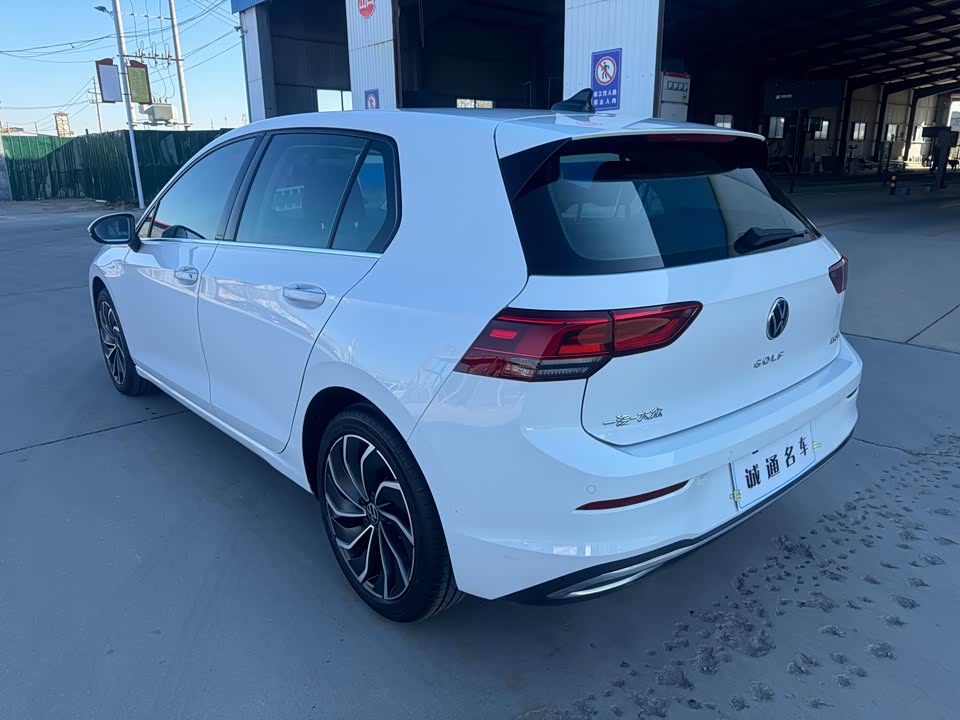 Volkswagen golf