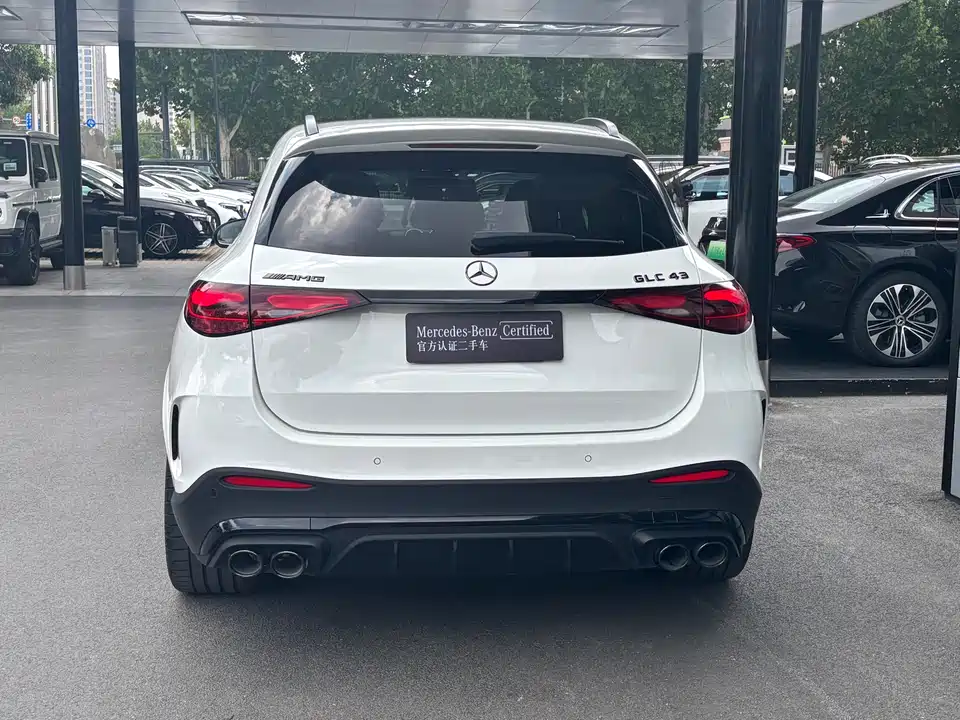 Mercedes-Benz GLC AMG
