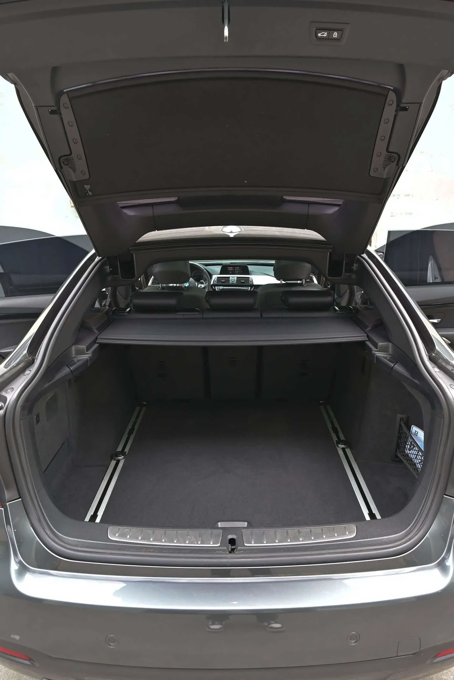 BMW 3 Series, 2018 23