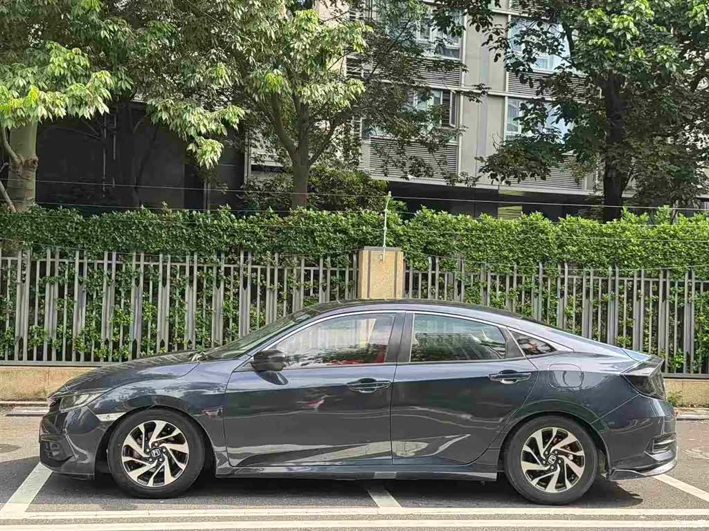 Honda Civic, 2018 2