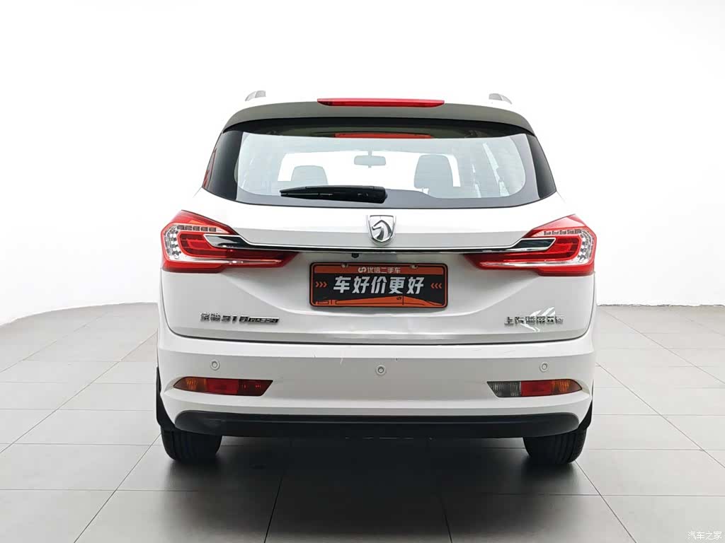 Wuling 310W, 2019 4