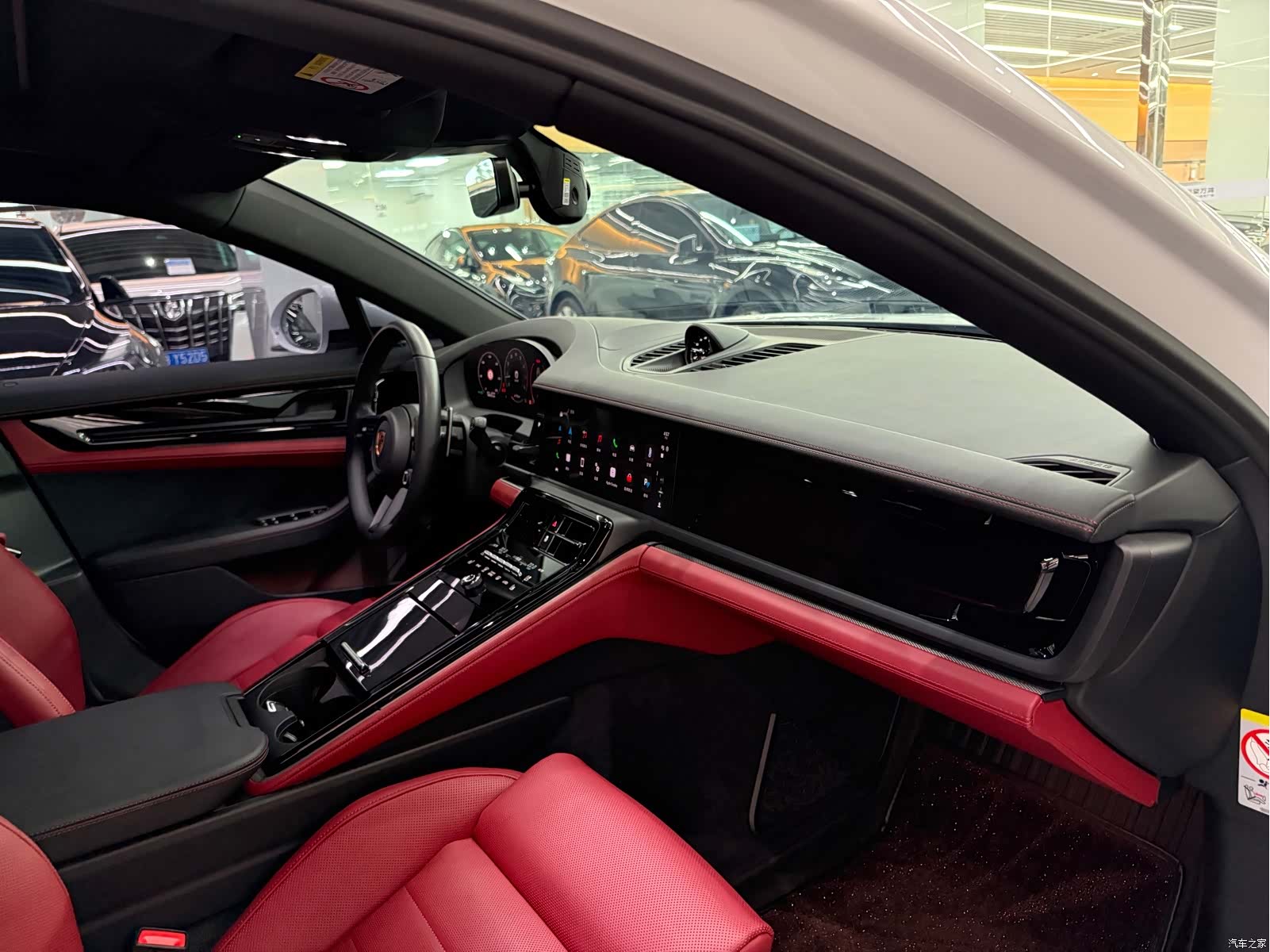 Porsche Panamera, 2025 9