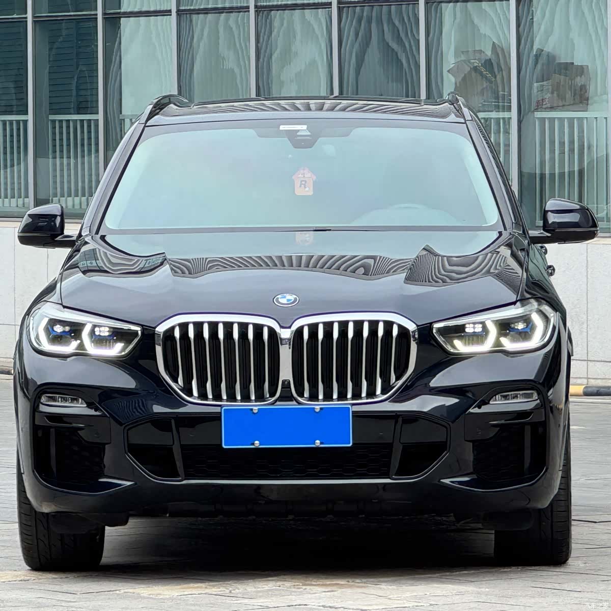 BMW X5, 2021 3