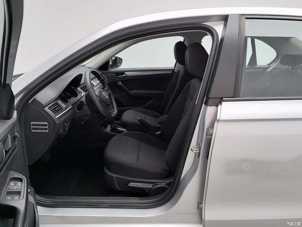 Volkswagen Bora, 2017 10